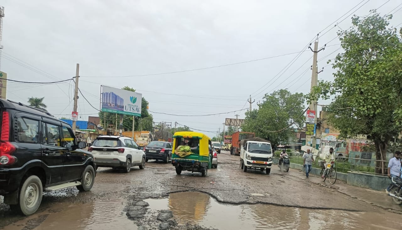 Due to the bad condition of Derabassi Mubarakpur road, motorists are disturbed